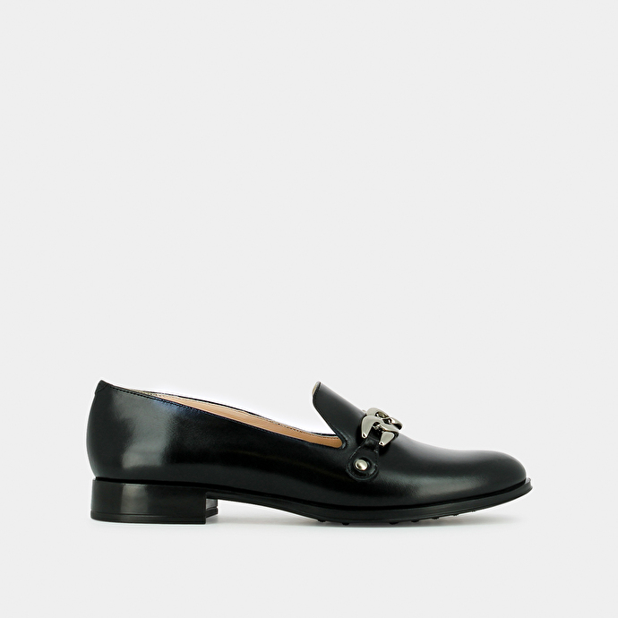 Mocassins à boucles argentées  en cuir noir