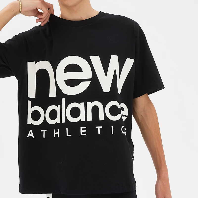 Koszulka unisex NB Athletics Out of Bounds – czarna