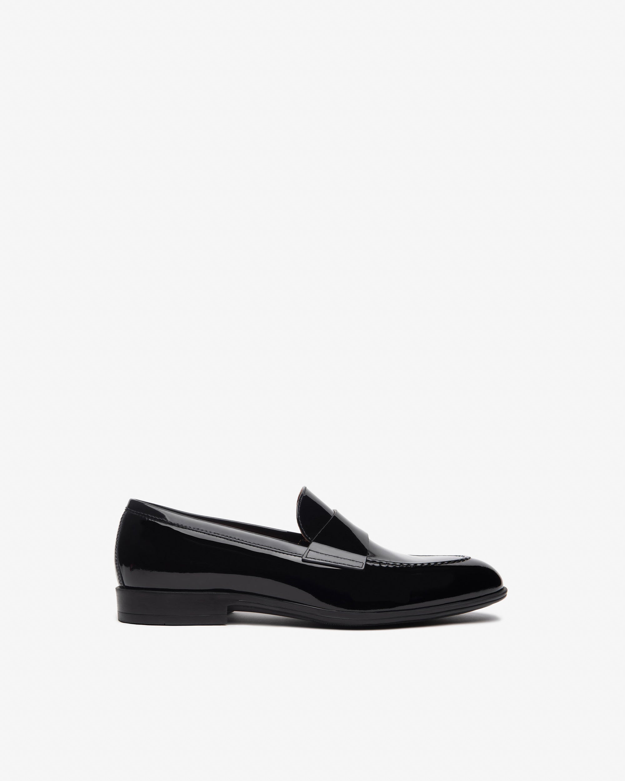 Mocassins en cuir verni pour hommes