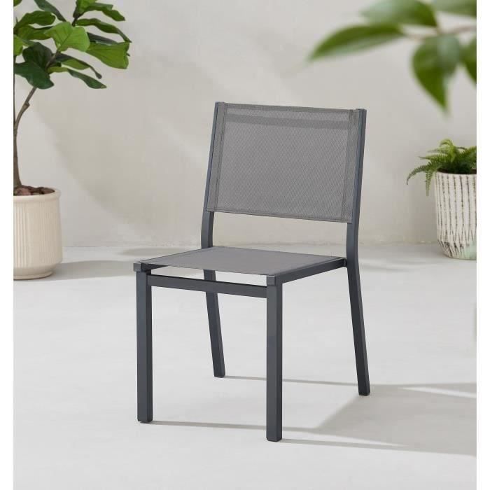Ensemble repas de jardin 6 à 8 personnes : Table extensible 180-240 cm + 2 fauteuils + 6 chaises - Gris