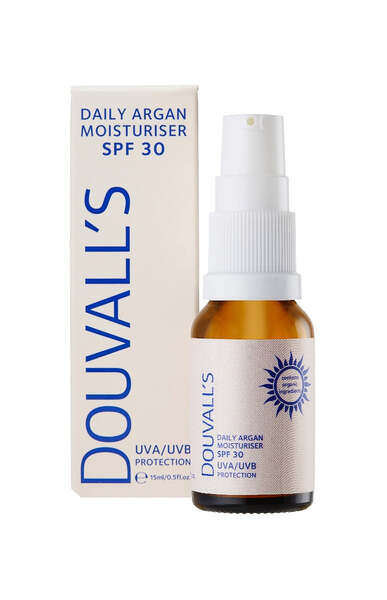 Crema hidratante diaria de argán de Douvall con SPF30 UVA/UVB 15 ml