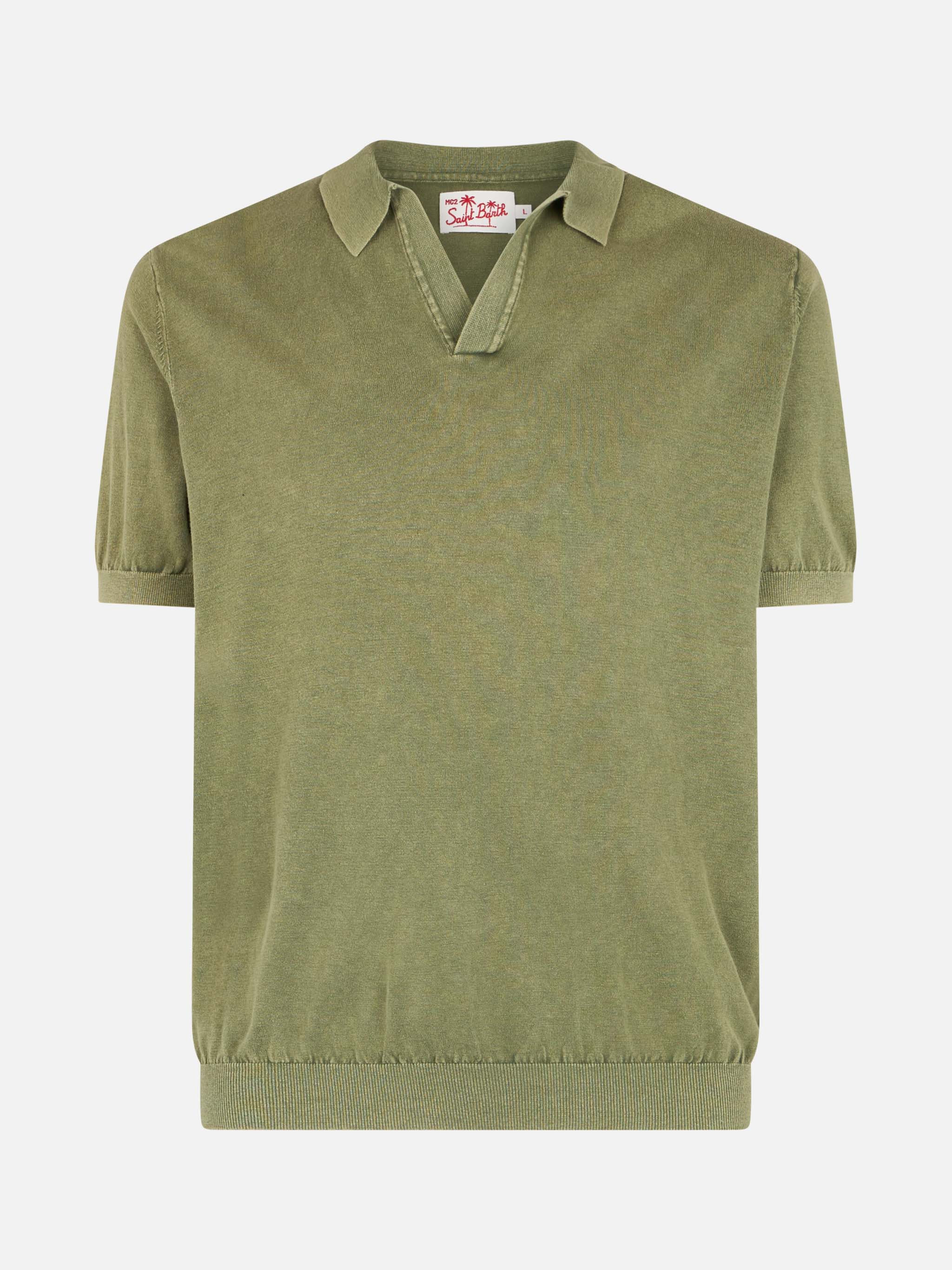 Sloan poloshirt in militairgroene gebreide stof met knopen en vintage afwerking.