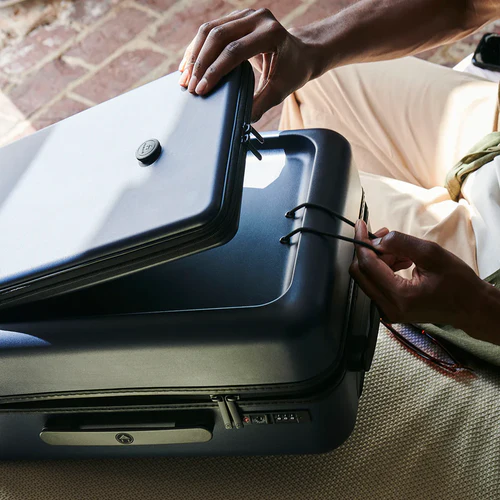Cabaia HND 4-wielige harde koffer, effen roze etui