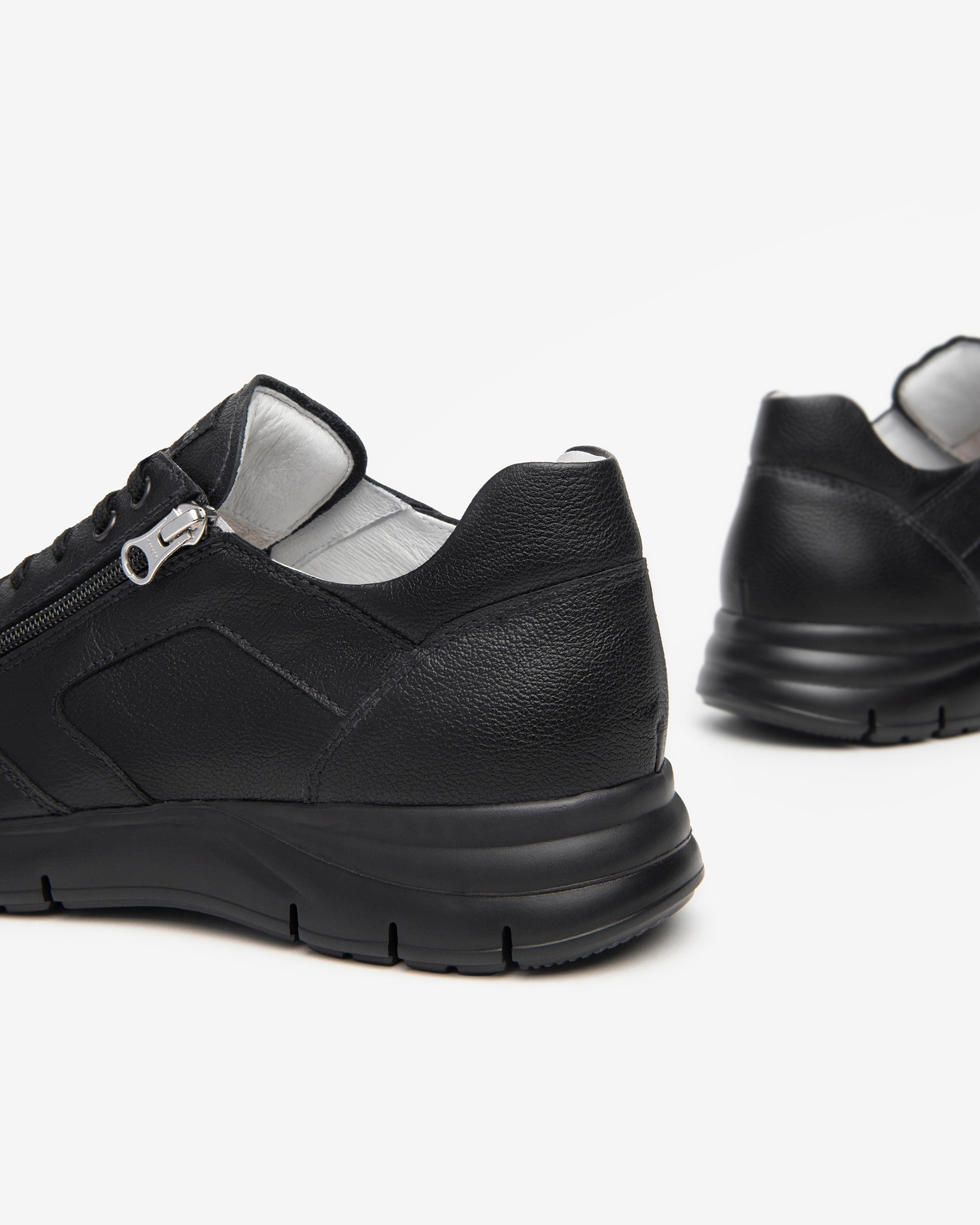  Herren-Sneaker aus Leder
