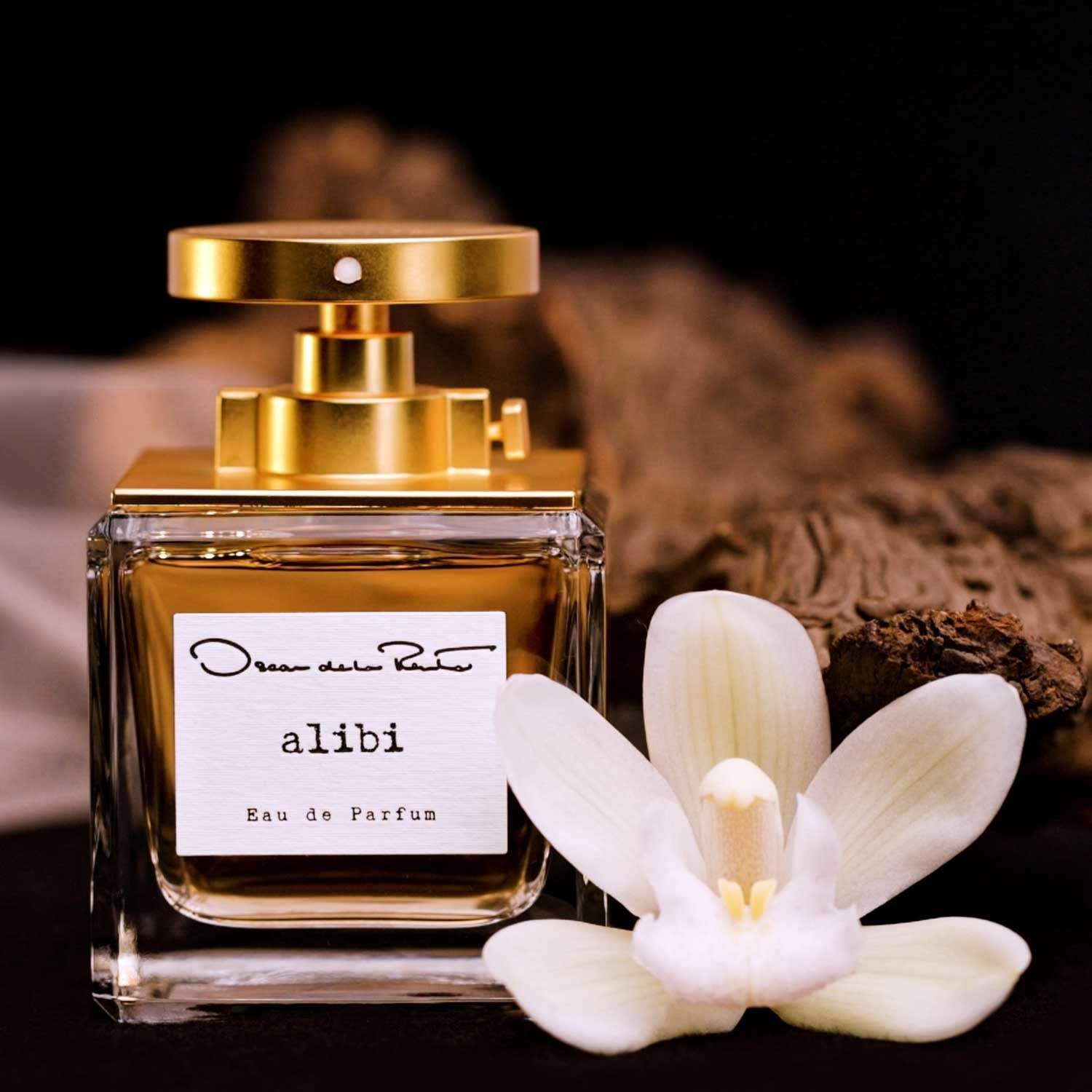 Oscar De La Renta parfemska voda Alibi - 30 ml