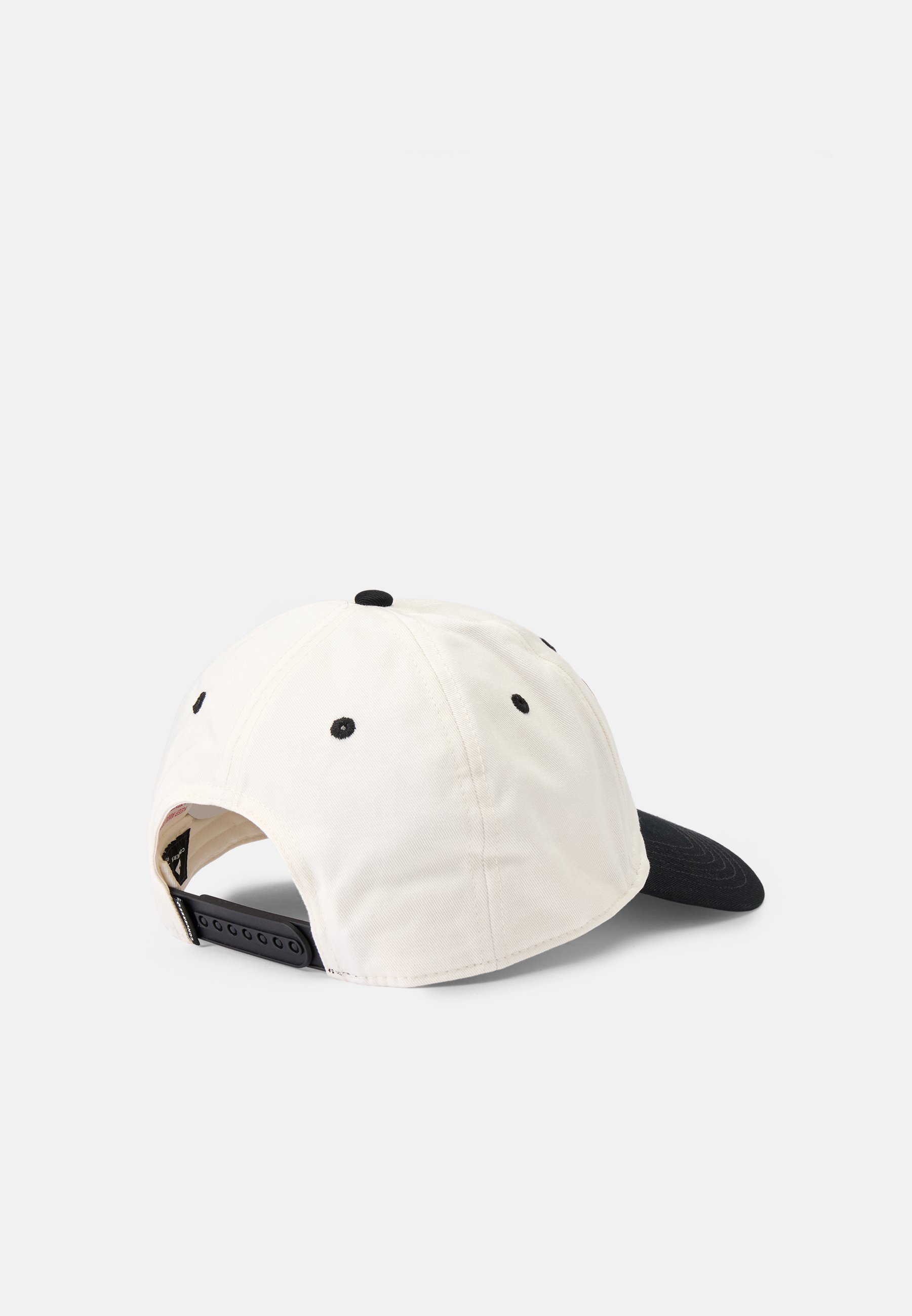 Converse petten