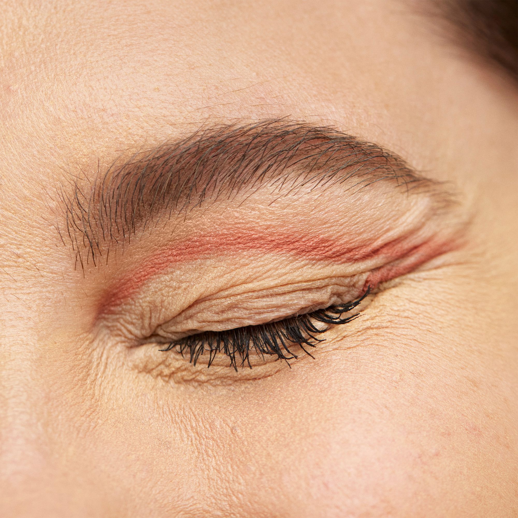 Sjenilo za oči u stiku 24H Eye Stick Tajne za oči i olovke za oči