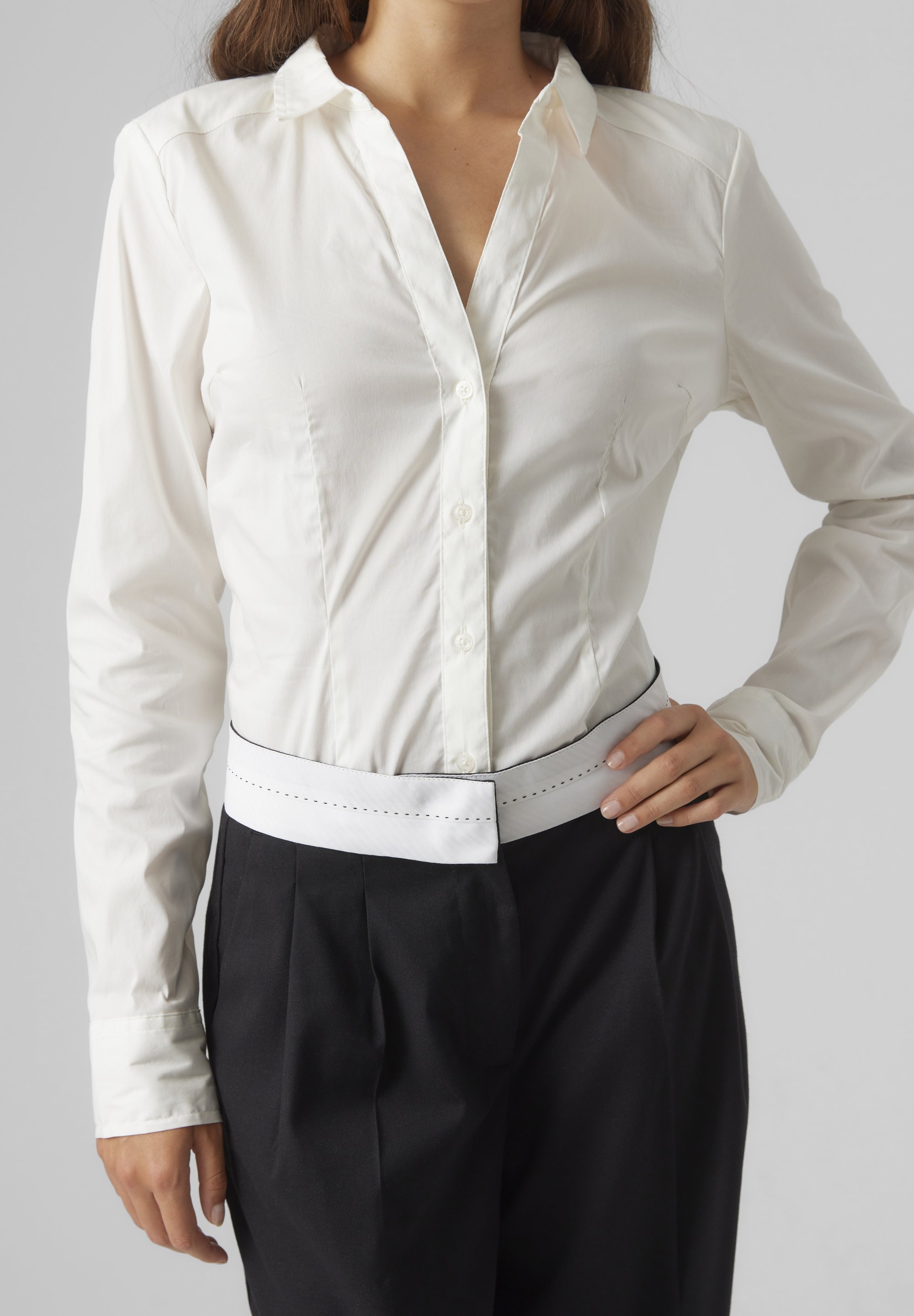 Vero Moda VMLADY - Bluzka zapinana na guziki - śnieżnobiała