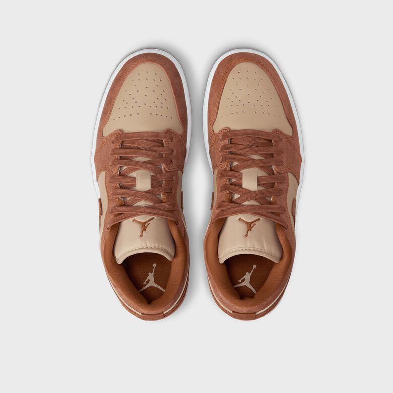 WMNS Air Jordan 1 Low SE