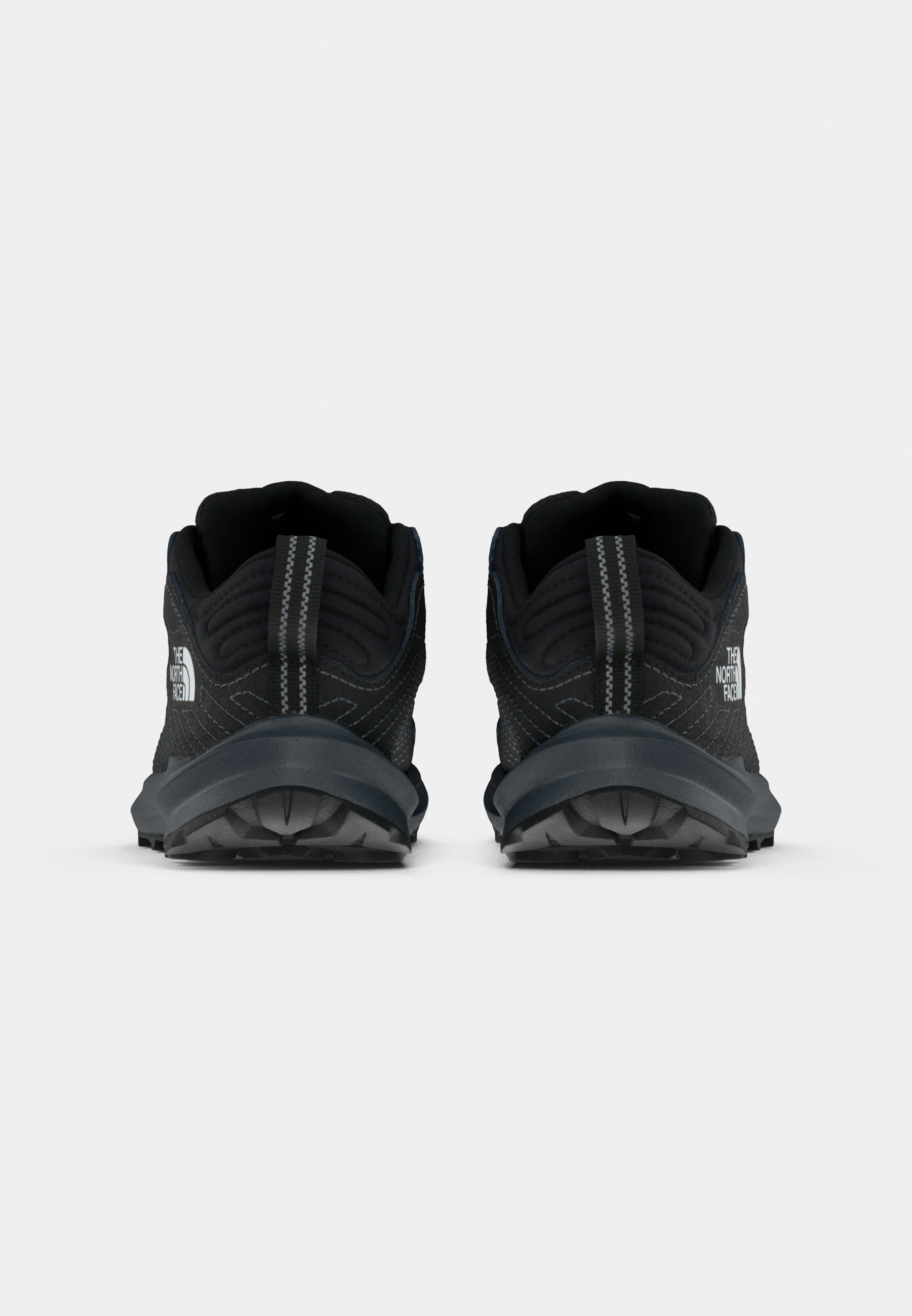 The North Face FASTPACK WP UNISEX - Scarpe da trekking - nere