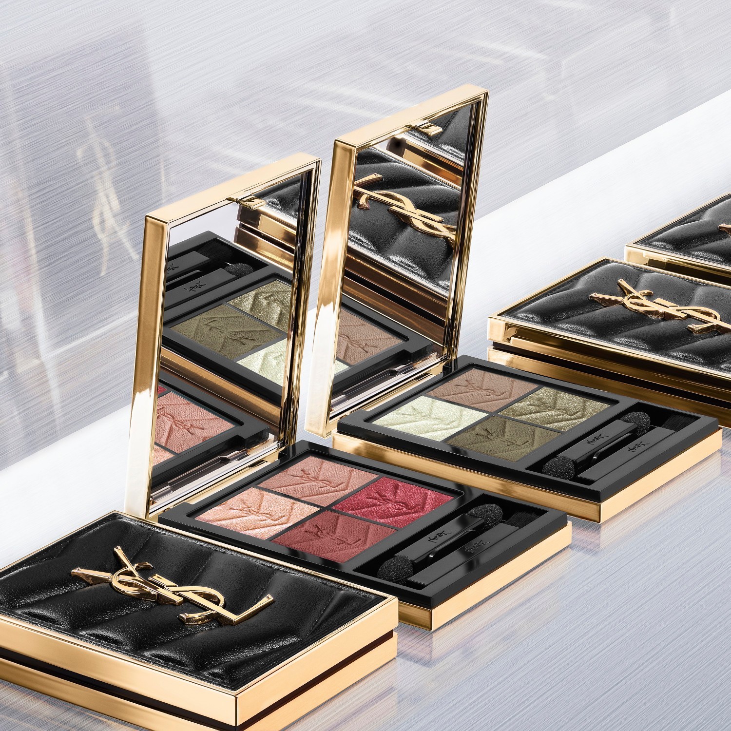 Yves Saint Laurent acu ēnu palete Must-Haves Couture Mini Clutch - 4 g