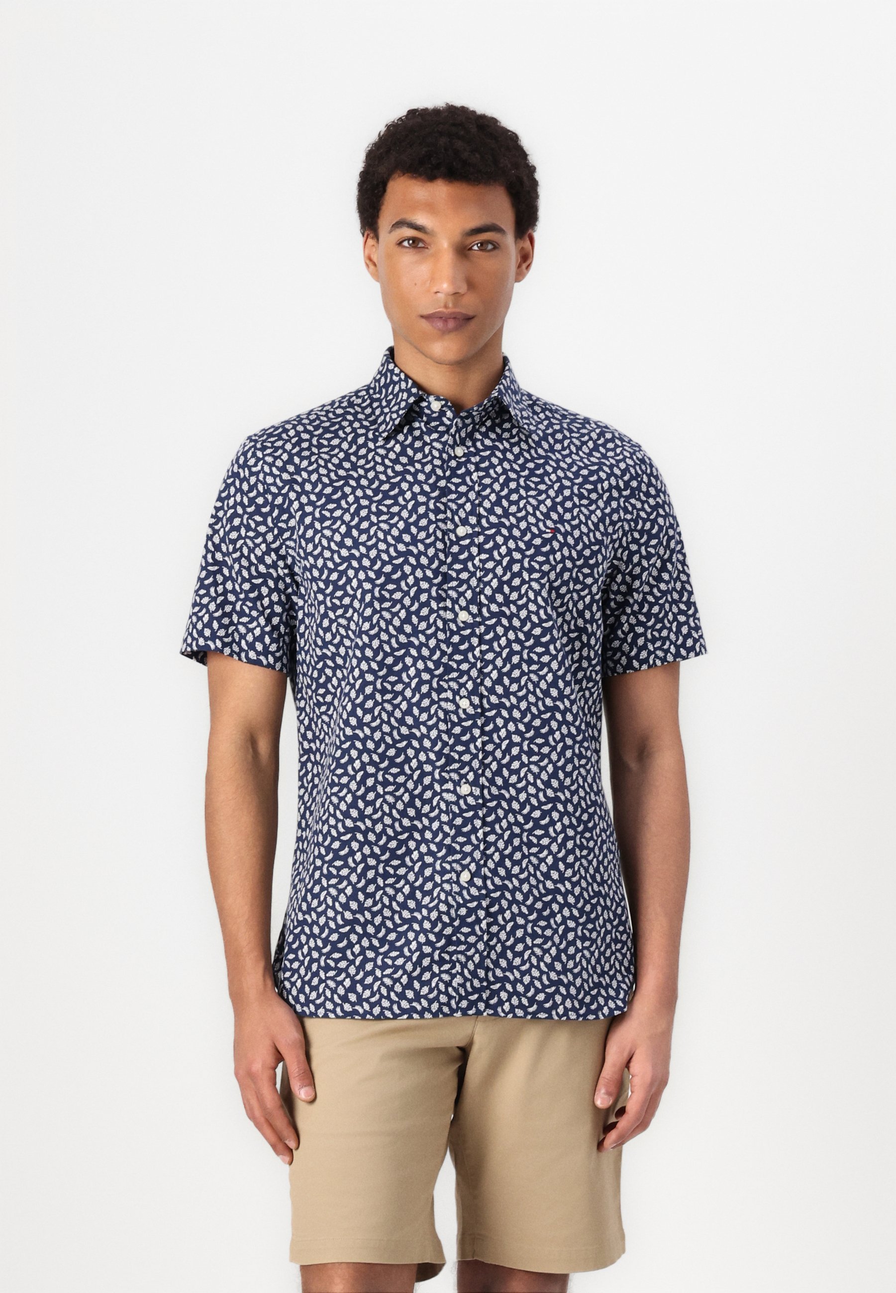 Tommy Hilfiger SHIRT - Shirt - preppy marineblauw/ivoorkleurig met bloemblaadjes