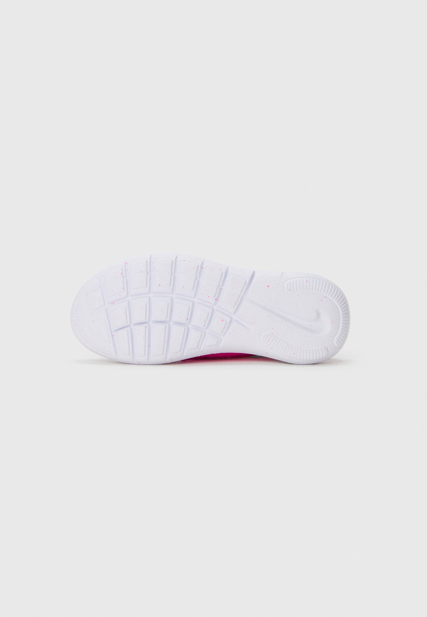 Nike Performance FLEX RUNNER 4 UNISEX - Běžecké boty na silnici - black/black/white