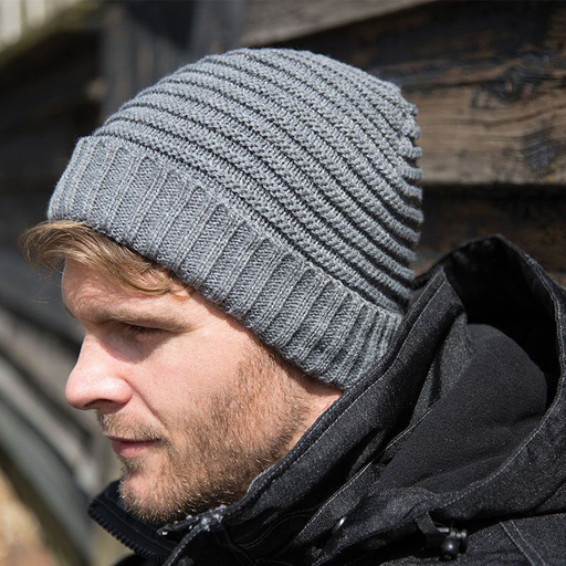 Gorro Beanie Modelo pletena zimska oprema - rezultat