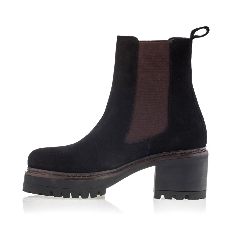 Botas negras de mujer / Botines