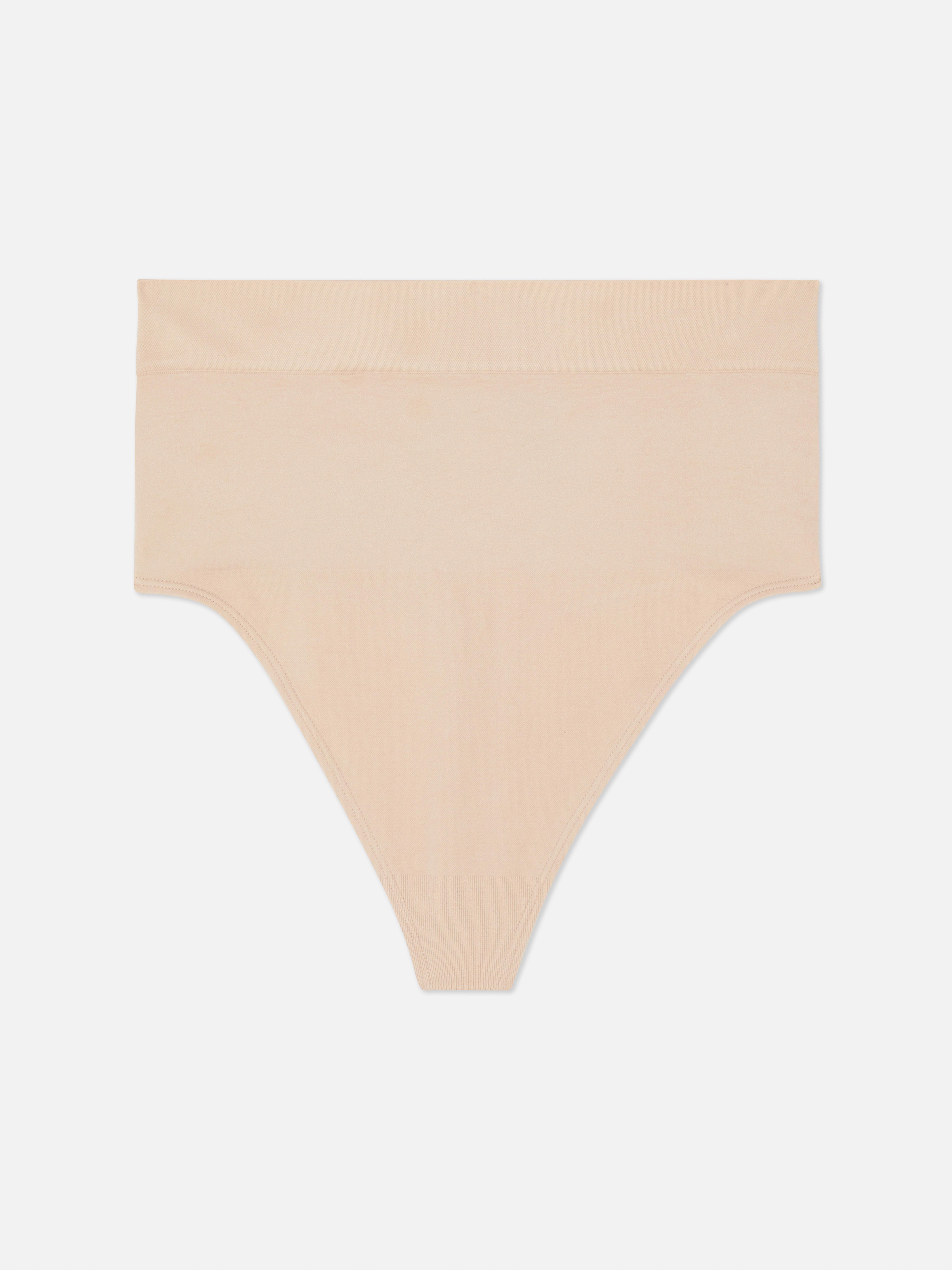Tanga modelatoare cu talie înaltă, fără cusături Un tanga modelator cu talie înaltă pentru o siluetă elegantă