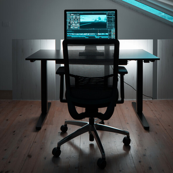 Elektrisch in hoogte verstelbaar bureau, Bureau Basic, antraciet