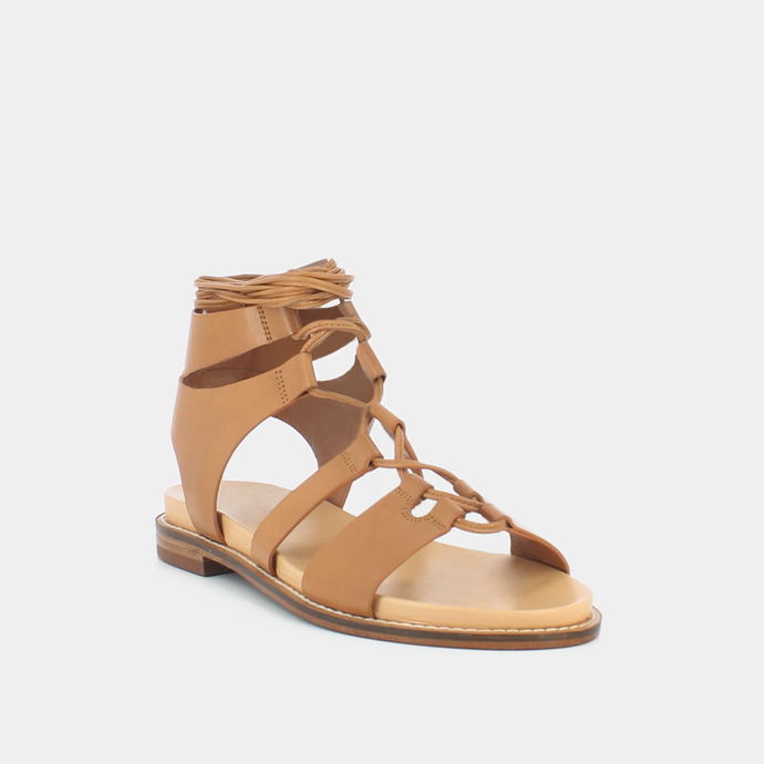 Sandales à empiècements et lacets  en cuir camel