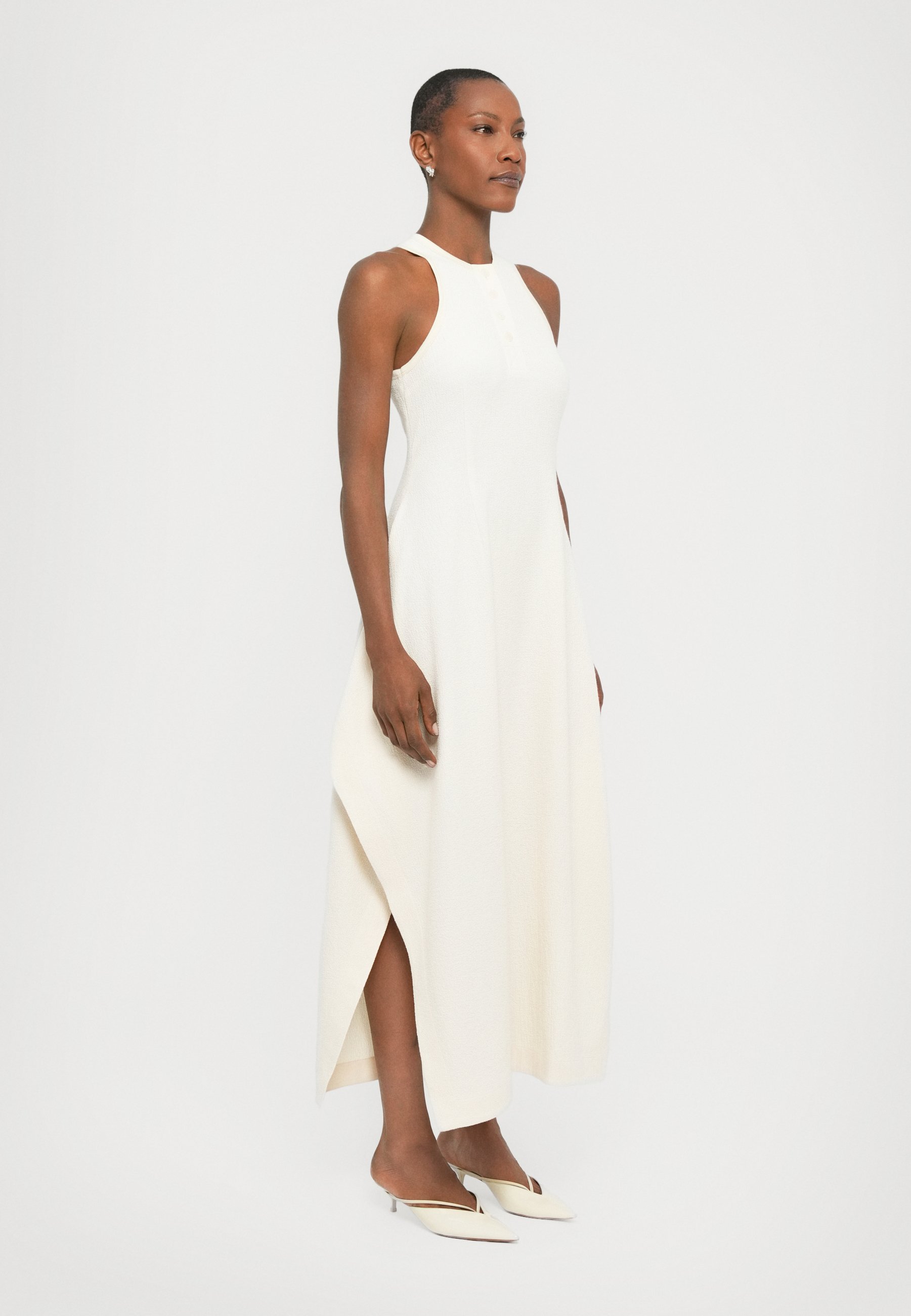 Nanushka THOOSA KLEIDER - Maxikleid - Creme