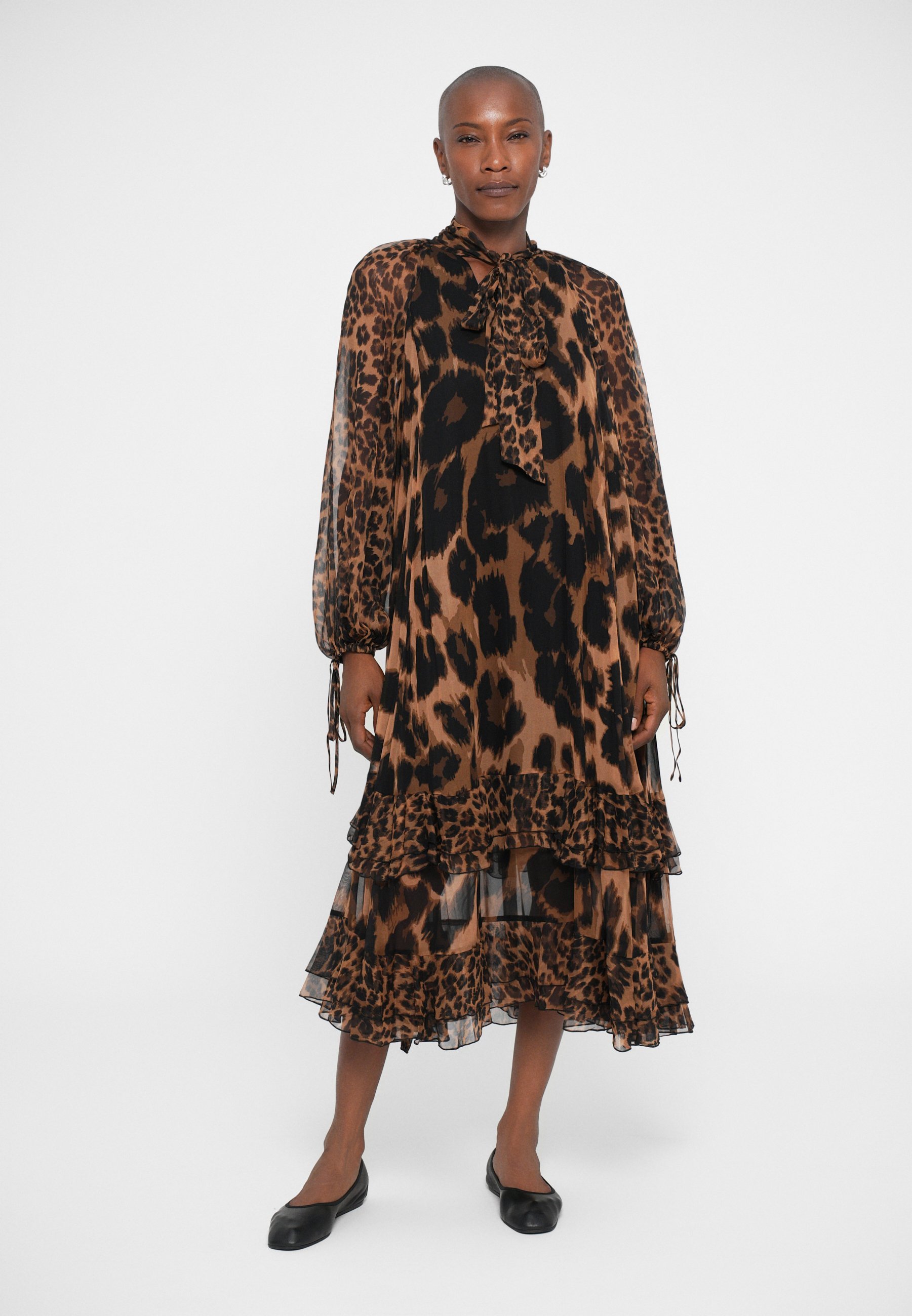 Diane von Furstenberg NADINE Abendkleid - Maxikleid - Schneeleopard/Big Tobacco