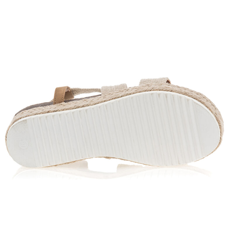 Beige sandaler / sko med åpen tå til dame