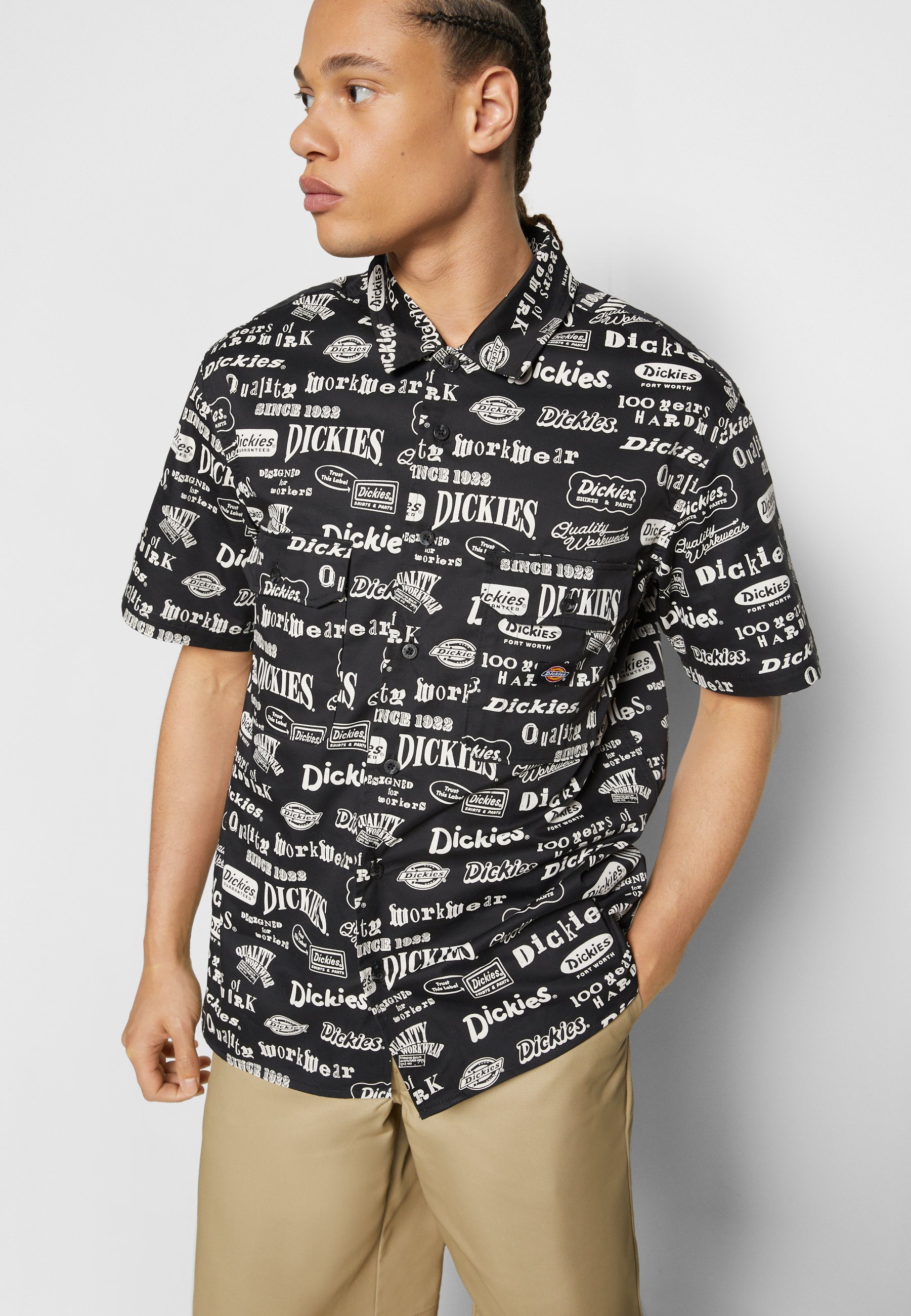 Dickies Shorts - kaki