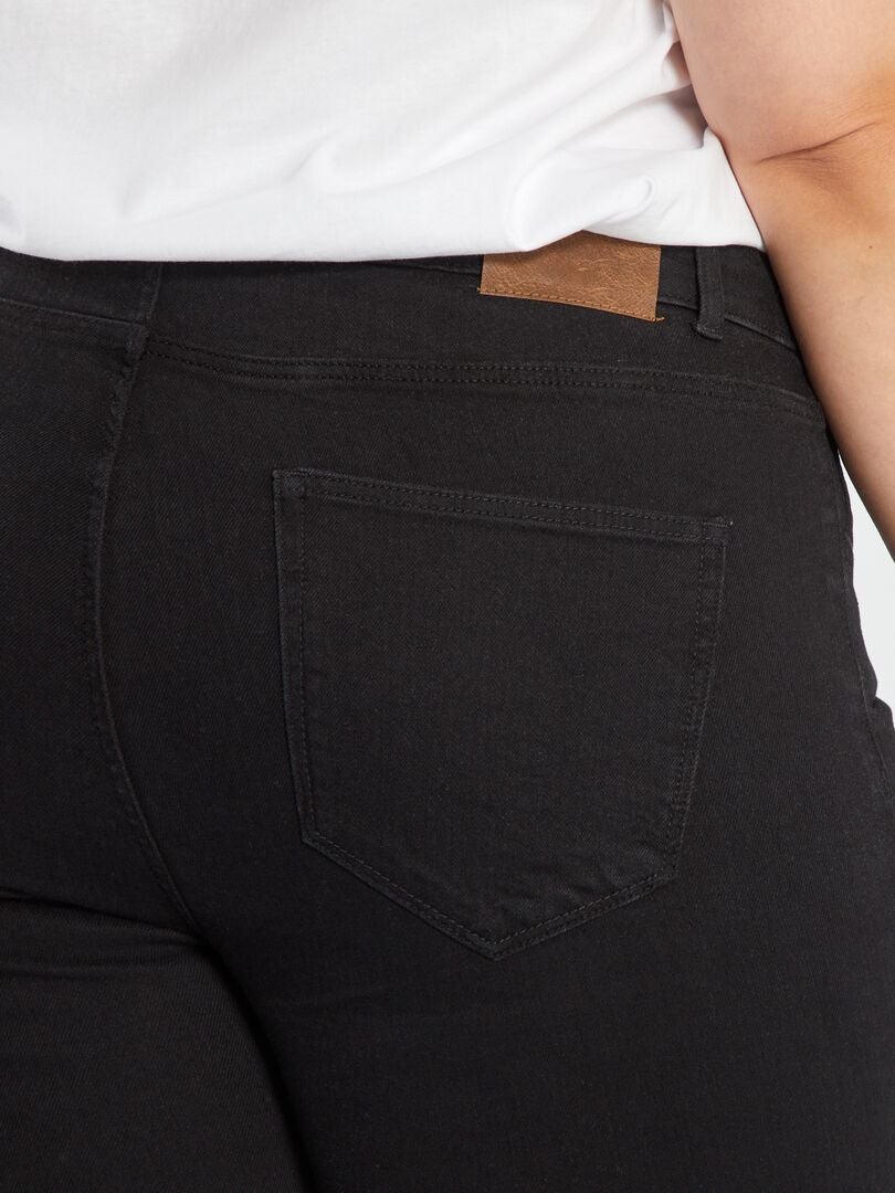 Calça jeans skinny / Corte bem justo - L28 - PRETA