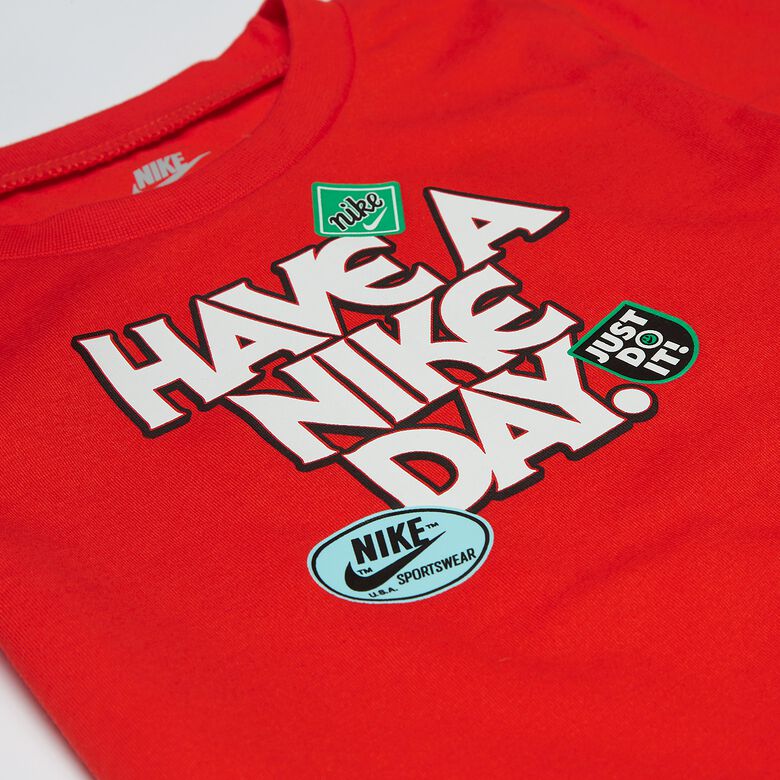 Conjunto de camiseta de manga curta e calça de moletom esportiva (2 peças)