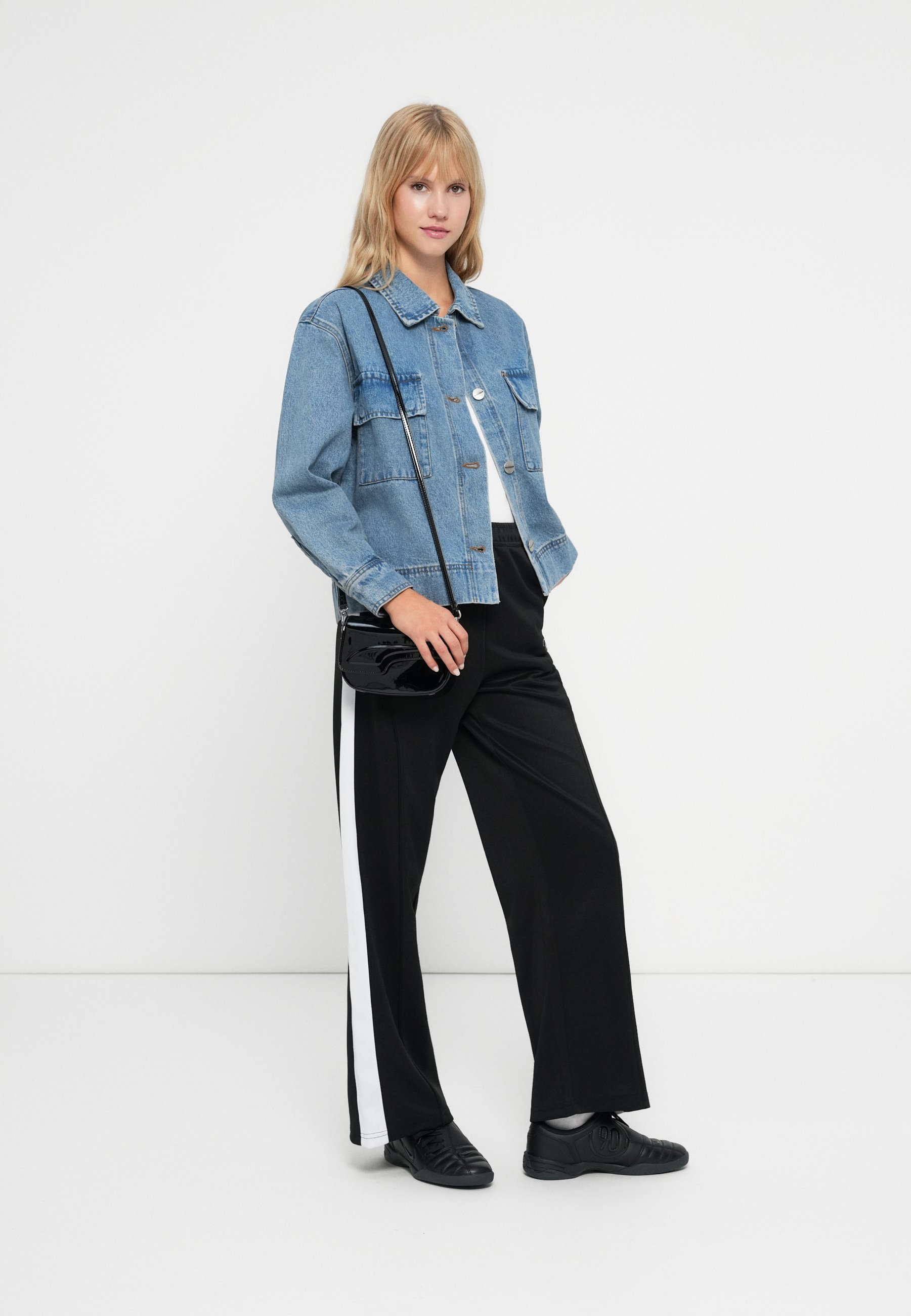 Vestes en denim Pegador