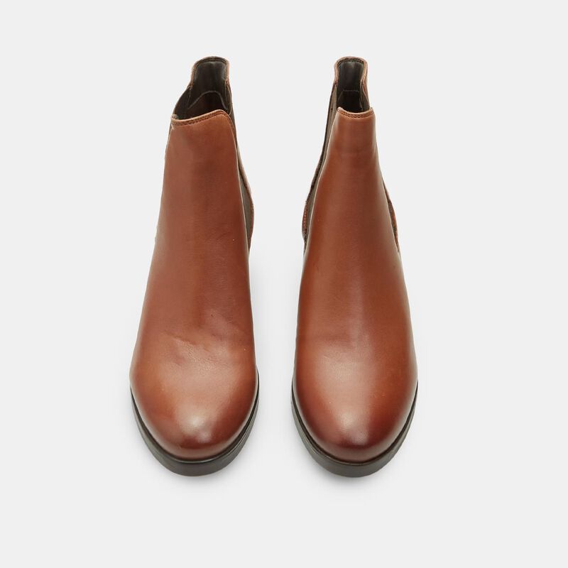 Chelsea boots met blokhakken
