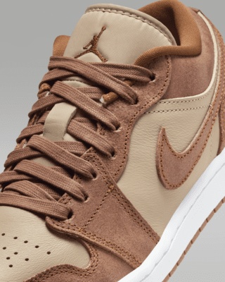 Air Jordan 1 Low SE Women's Shoes