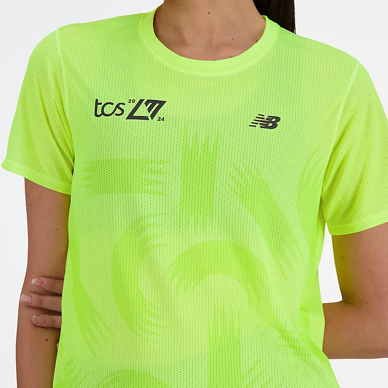 Koszulka damska London Edition med nadrukiem NB Athletics av krötkim rękawem – BLEACHED LIME GLO