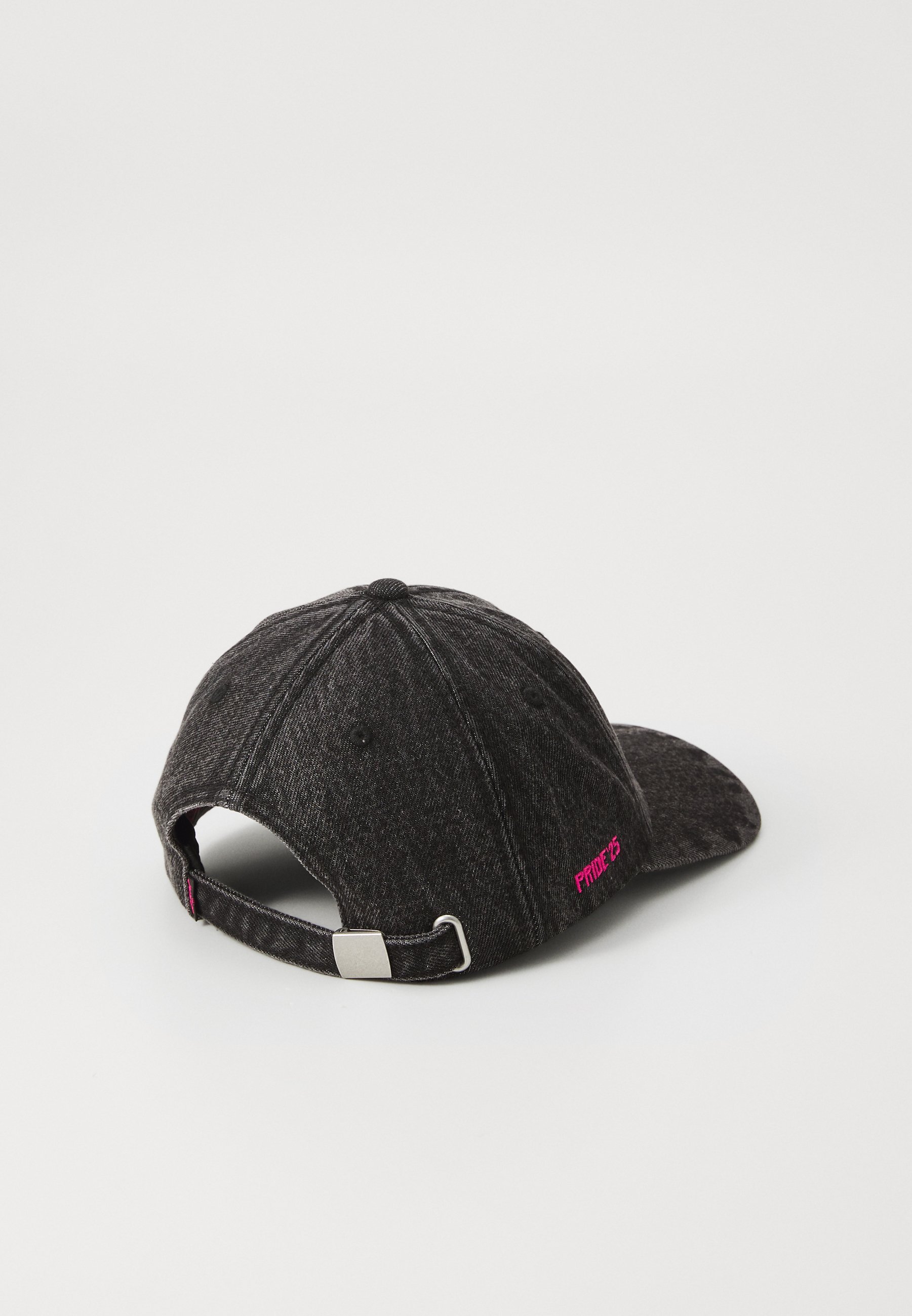 Levi's® PRIDE ESSENTIAL UNISEX - Cappellino - nero classico