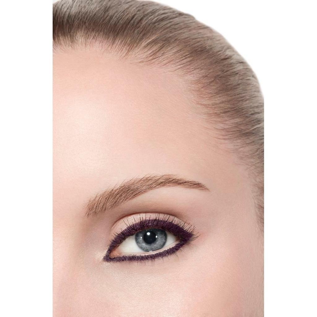 CHANEL Vodootporna olovka za oči - 0,3 g