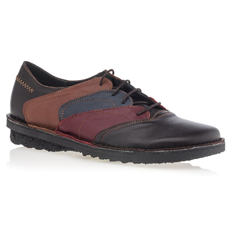Zapatos de mujer marrones con cordones / Zapatos Derby
