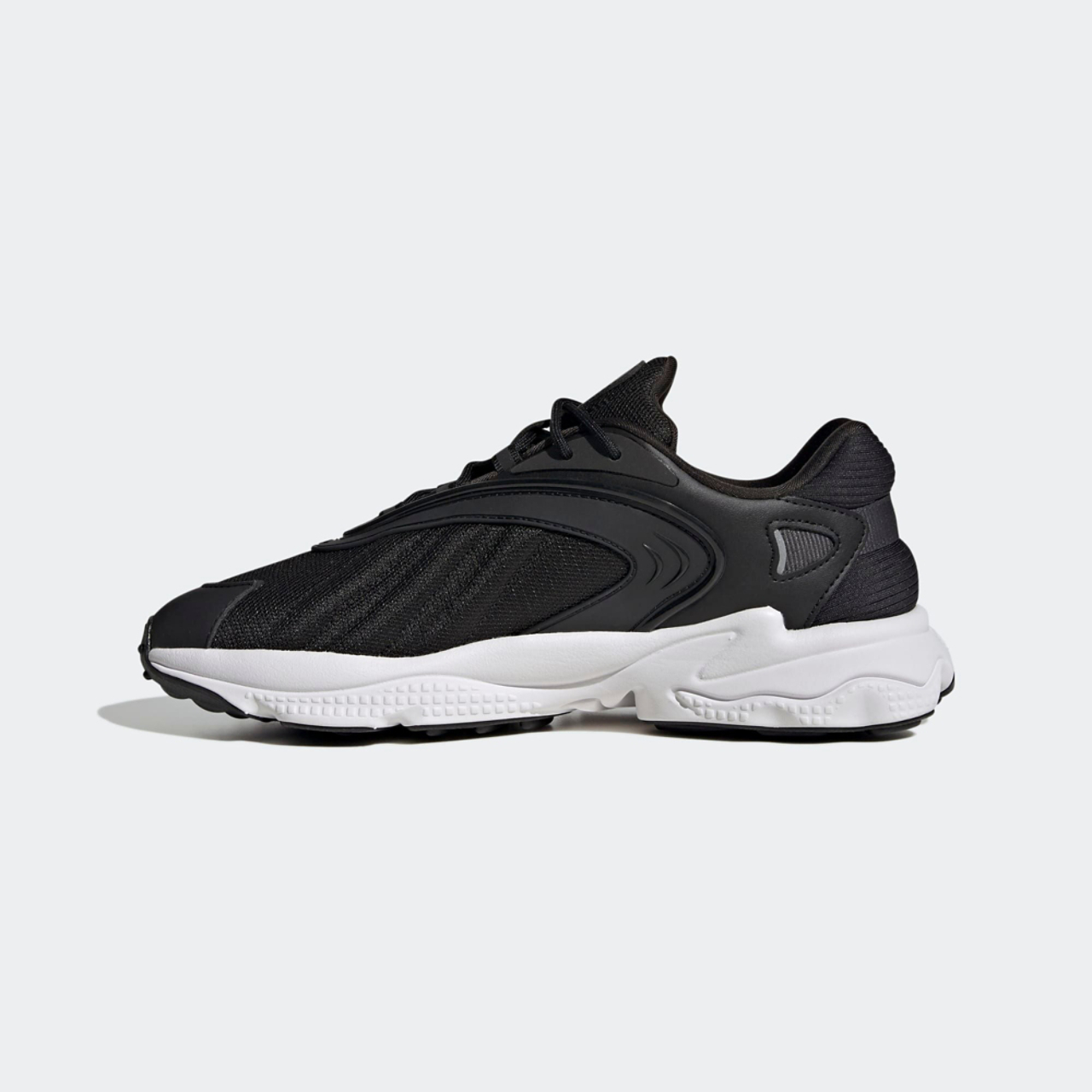 adidas Oztral