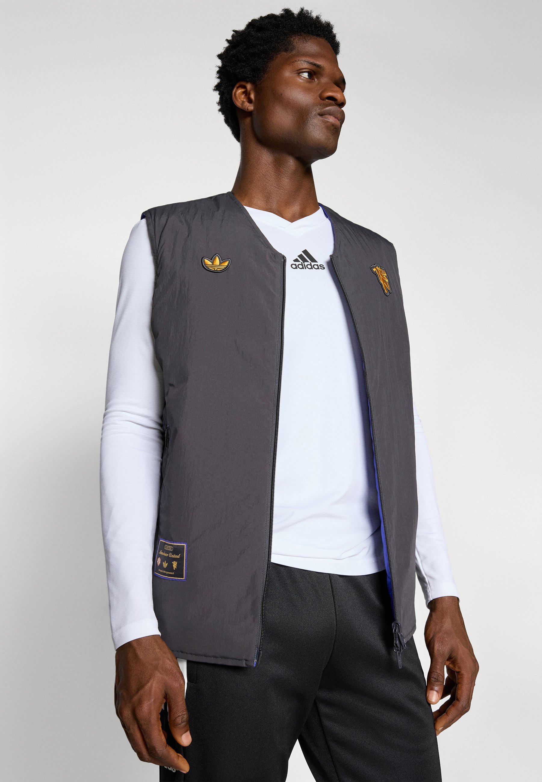 gilet adidas Originals MANCHESTER UNITED ICON - noir utilitaire/semi-brillant