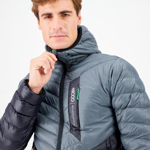 +8000 Arago