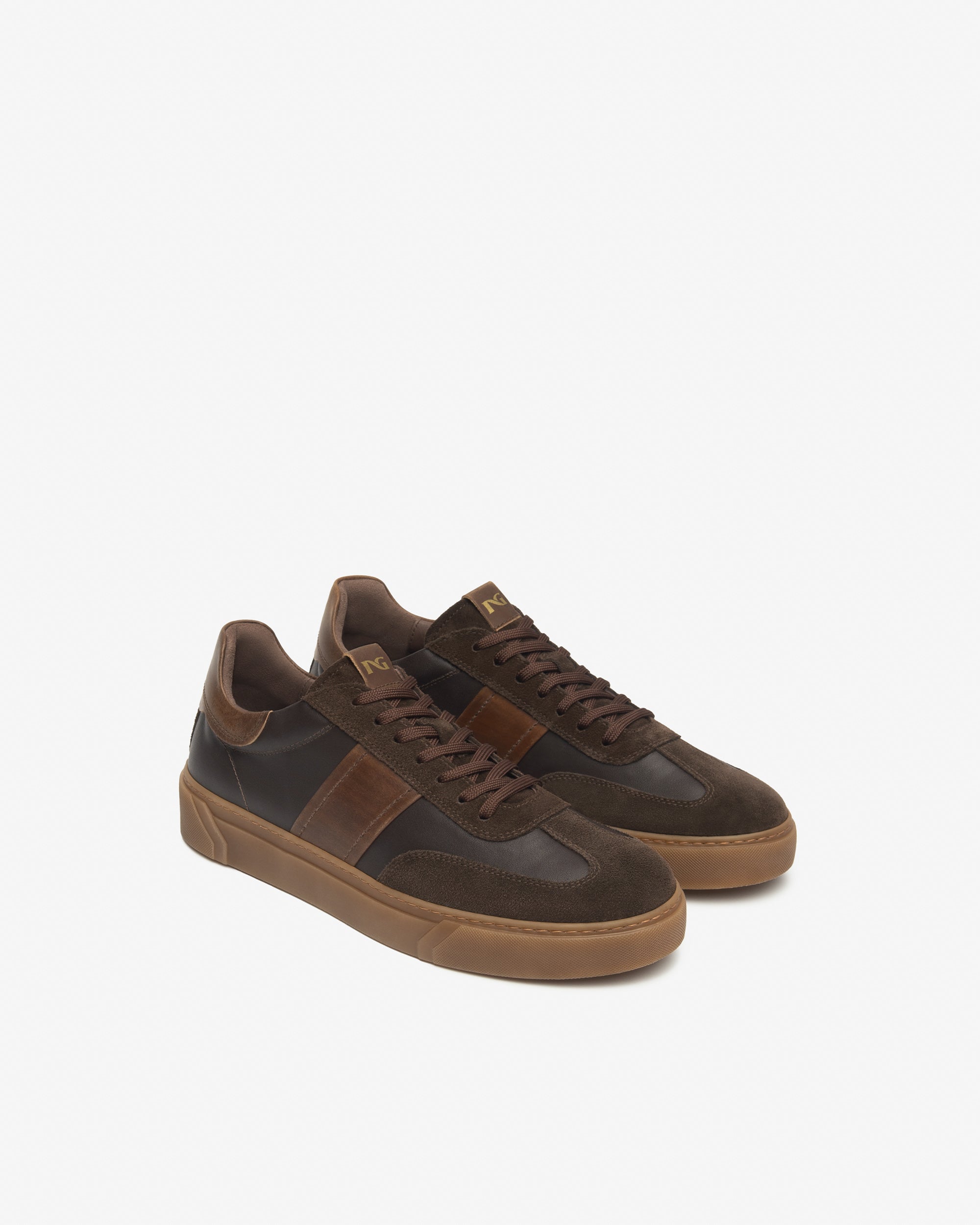 Baskets en cuir et daim pour hommes