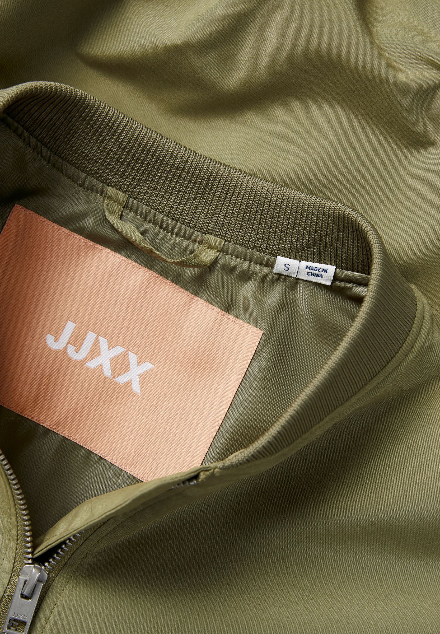 JJXX JXLEILA OTW NOOS - Bomber dzseki - Aloe