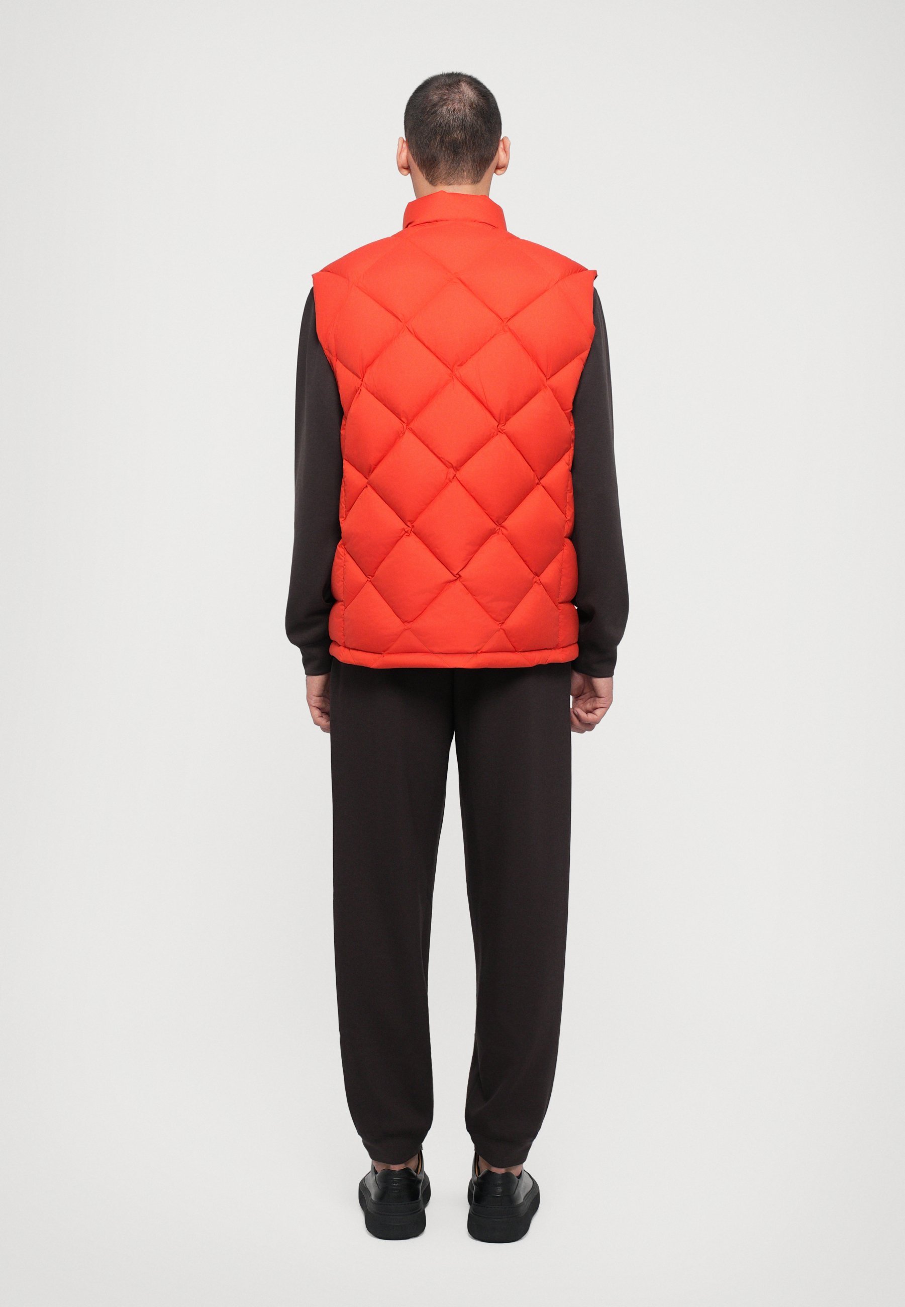 EA7 Emporio Armani MOUNTAIN QUILTED VEST - Gilet - gesmolten lava