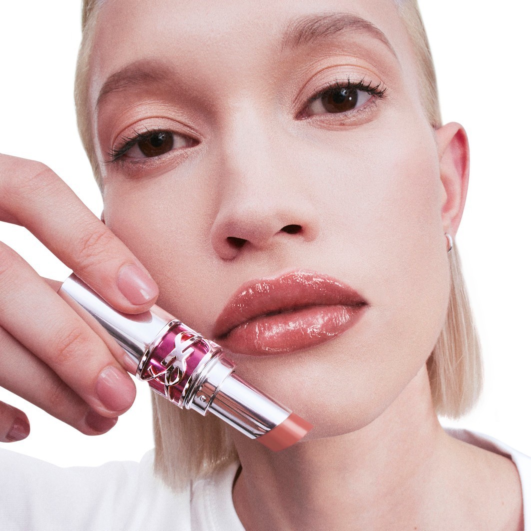 Yves Saint Laurent lūpų blizgis „Loveshine Candy Glaze“ – 3,2 g