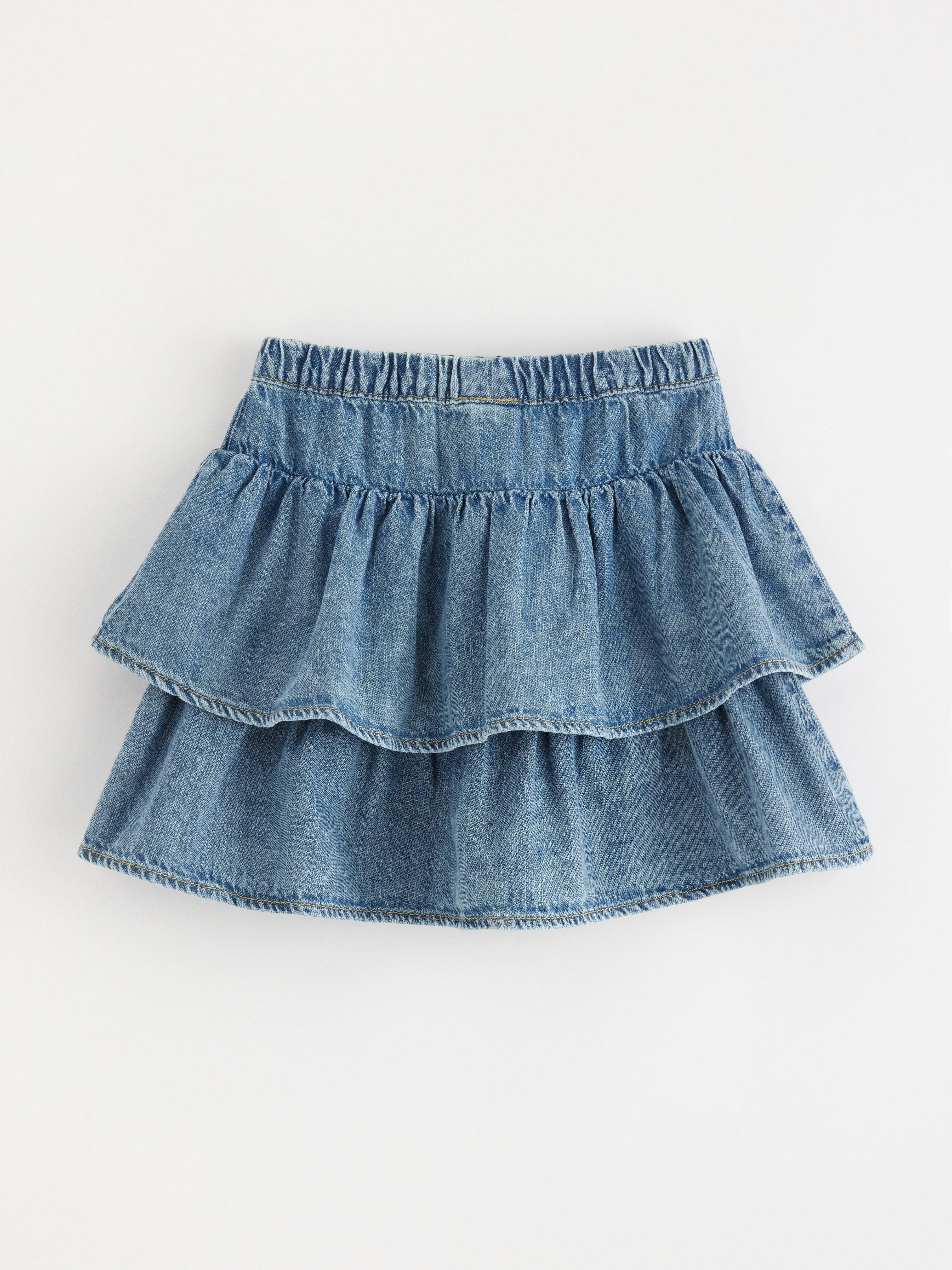 Saia com aparência de jeans
