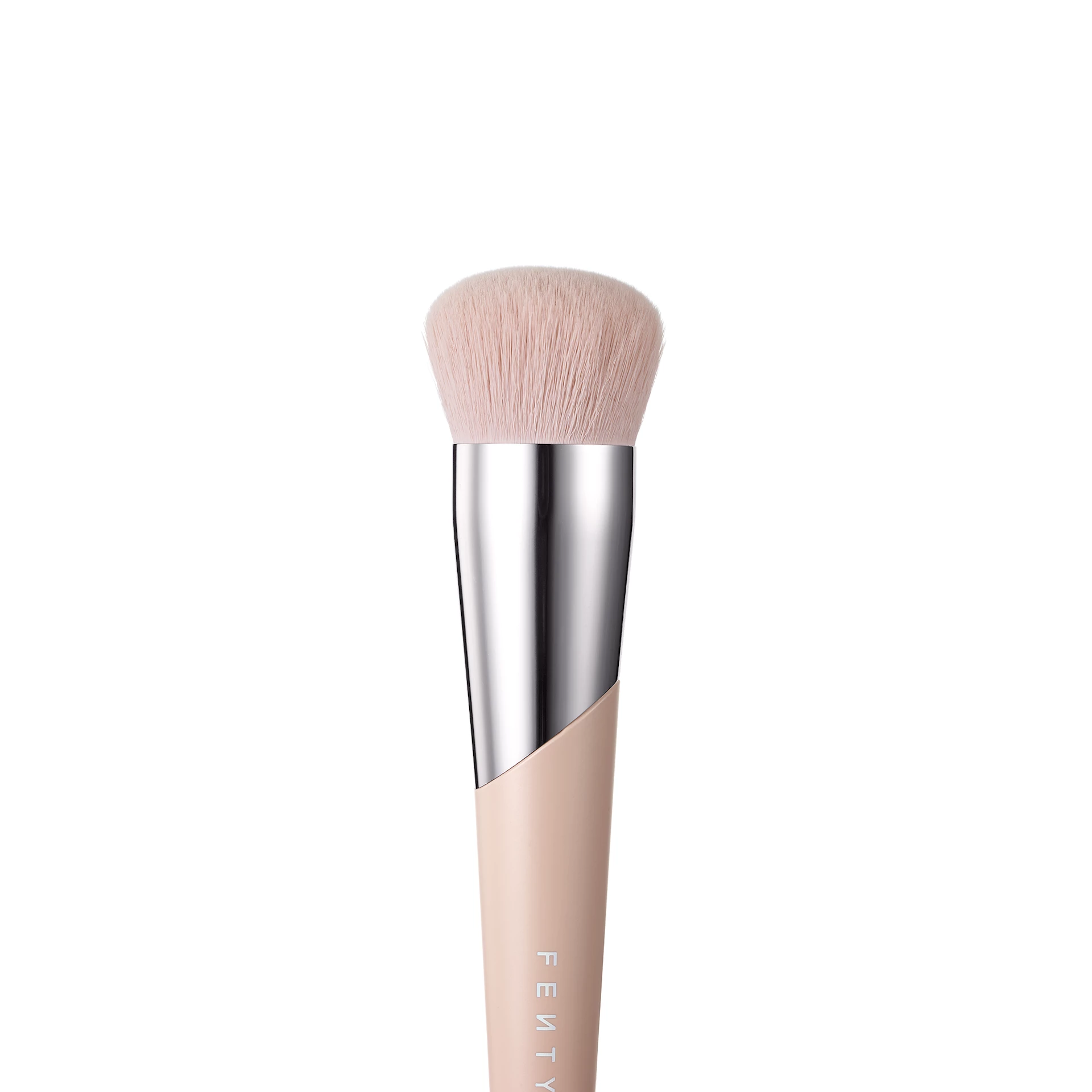 Kabuki-Buff Alapozó Ecset 115 - Fenty Beauty