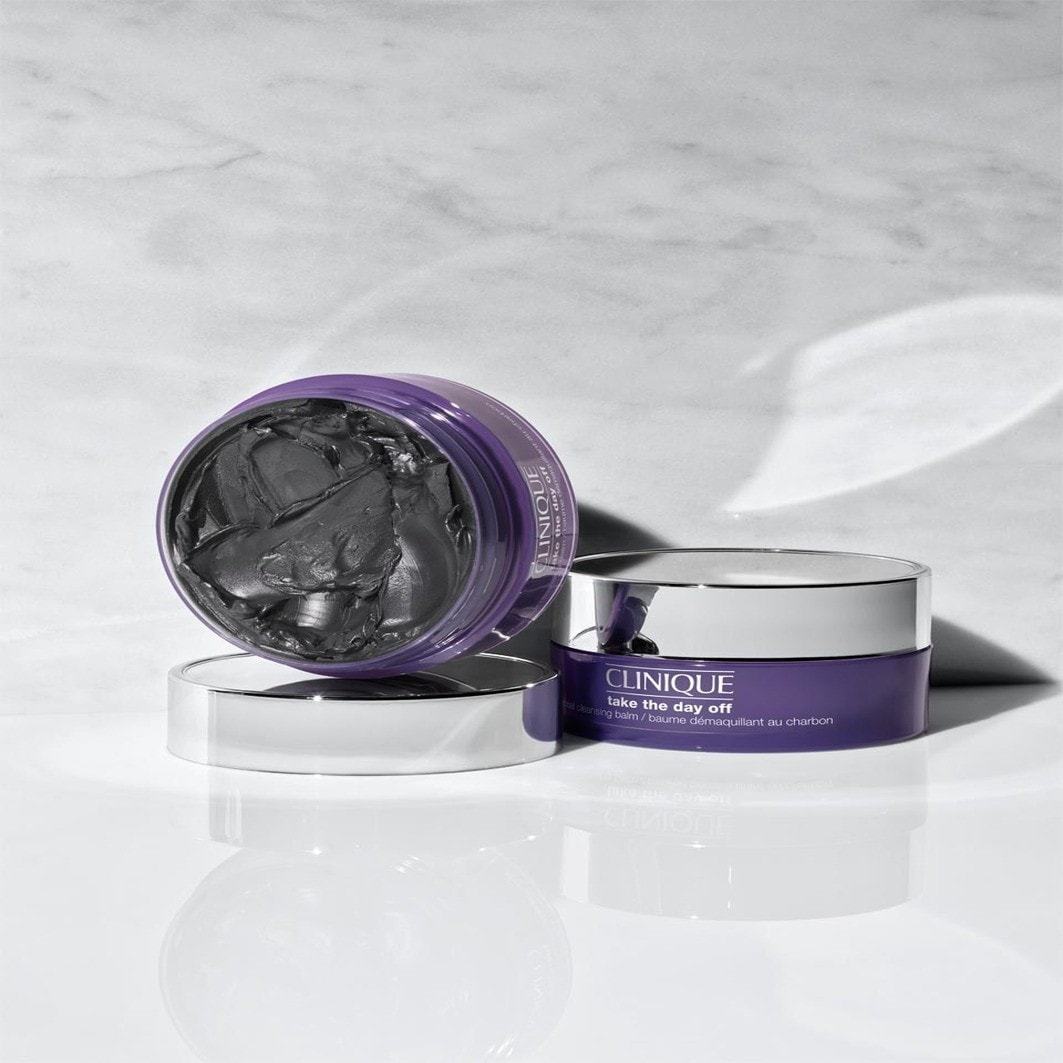 Clinique Make-up Remover Take the Day Off čistiaci balzam s aktívnym uhlím - 125 ml