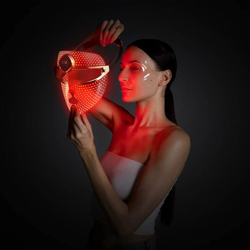 FOREO FAQ™ Máscara Facial de Colágeno Glass Skin: máscara de hidrogel que suaviza a pele e reduz a aparência de rugas.