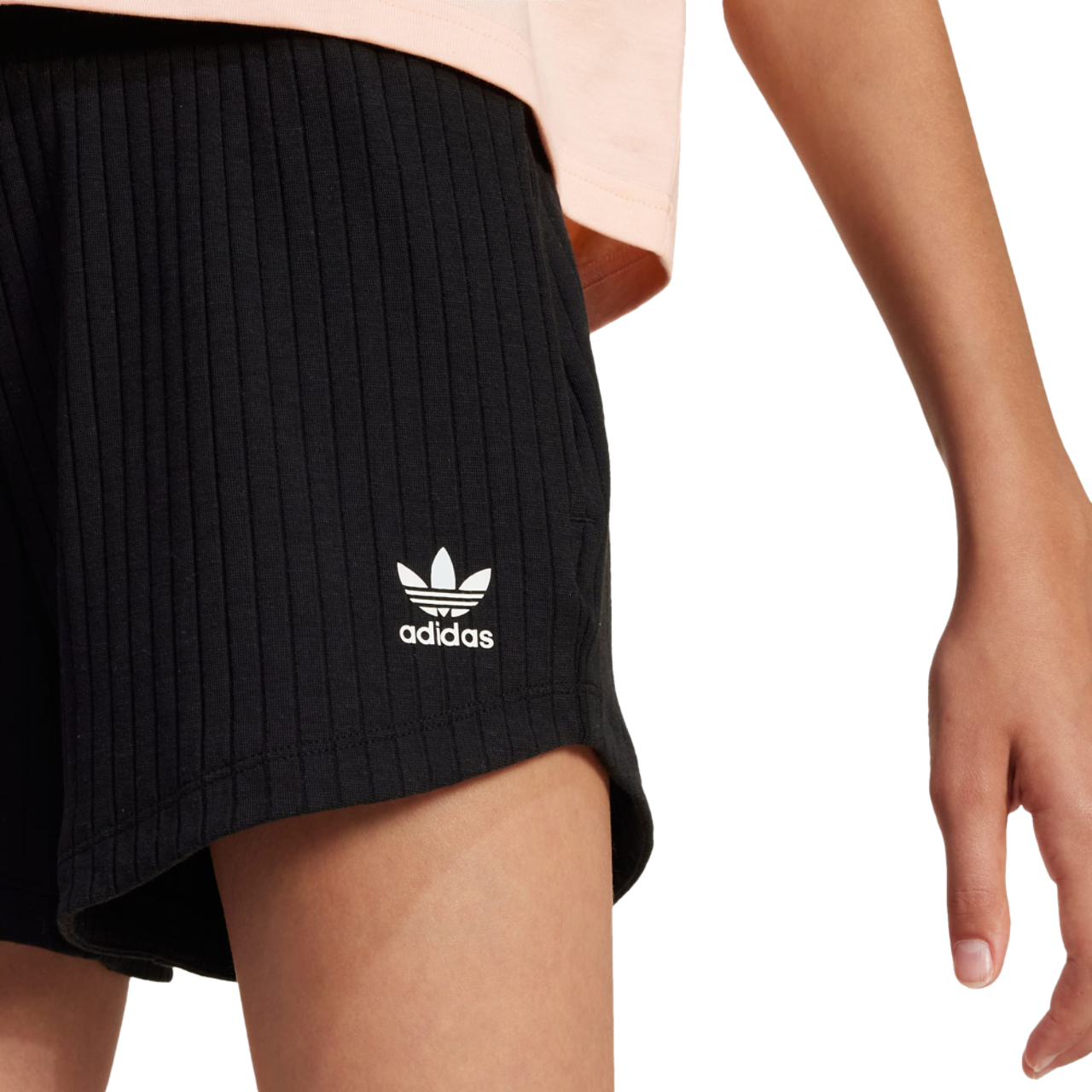 adidas Adicolor Essentials