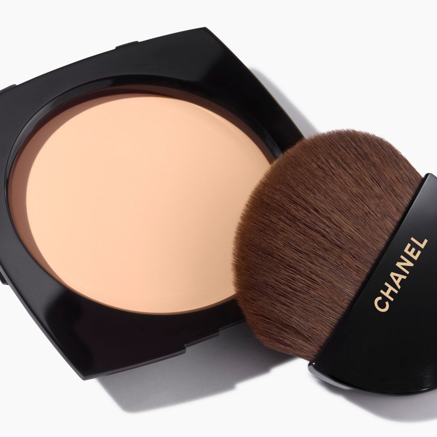 CHANEL-Les Beiges Natural Healthy Glow púder - 12 g