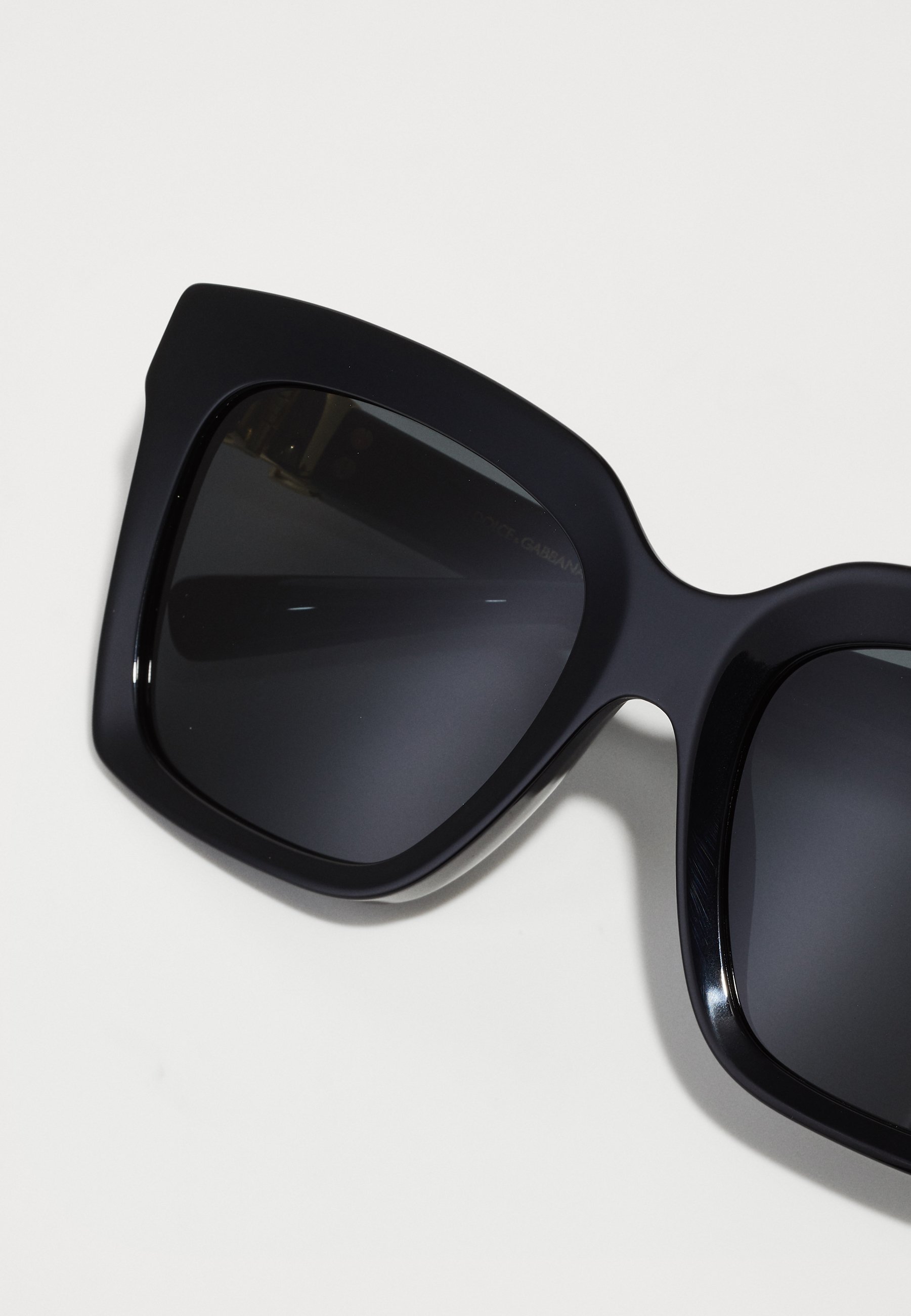 Lunettes de soleil Dolce&Gabbana - noires