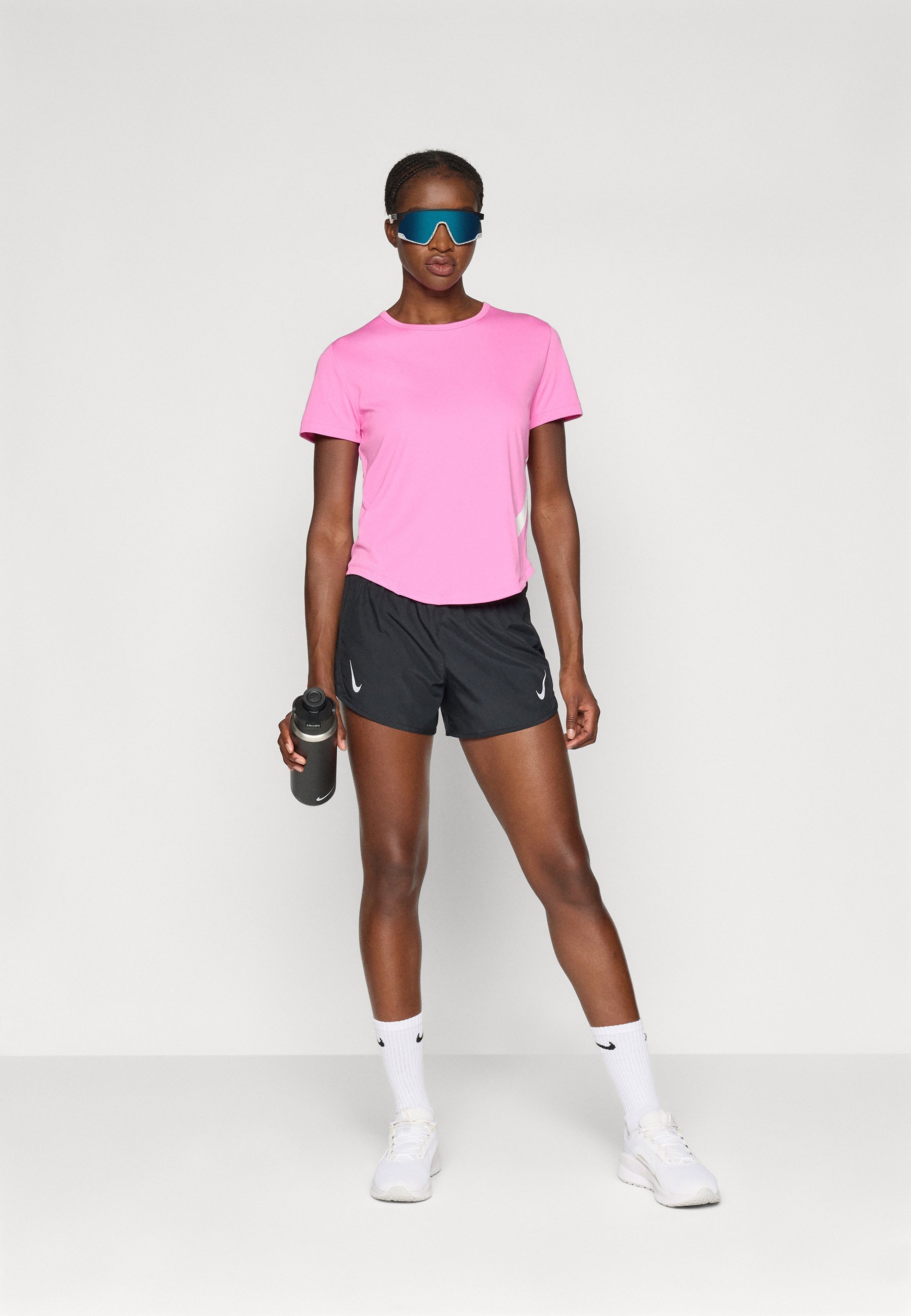 Nike Performance TEMPO TOP - Sport T-shirt - speels roze/wit